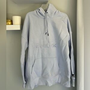 Women’s Reebok Sweatshirt